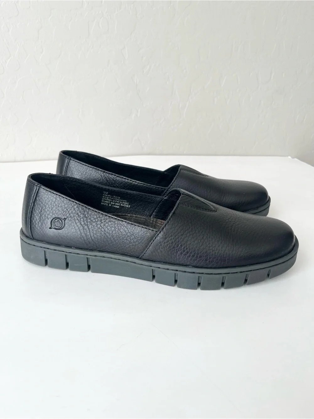 Born Congo leather comfort loafers black hand crafted NEW 9